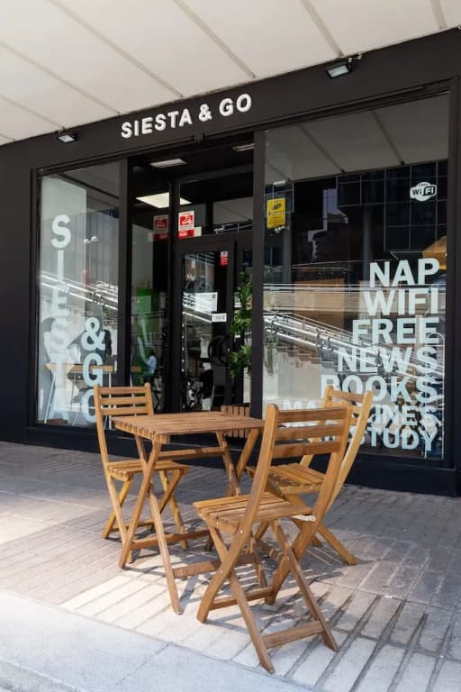 Siesta & Go - Hostel - photo 15