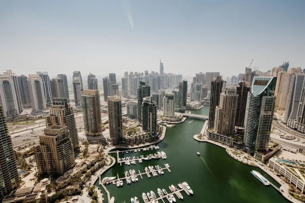 Fantastay Marina Gate Tower - photo 9