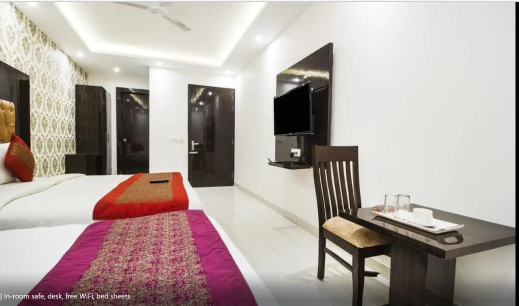 Hotel Iconic Suites by Excellent Hospitality - photo 2