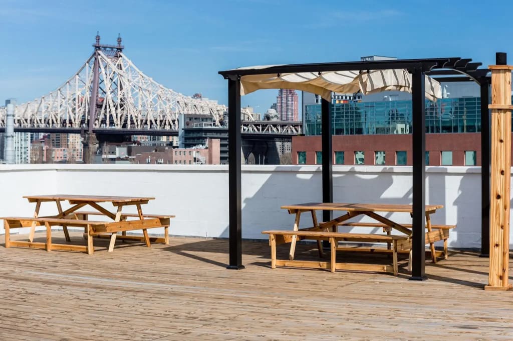 LIC Hotel - photo 15