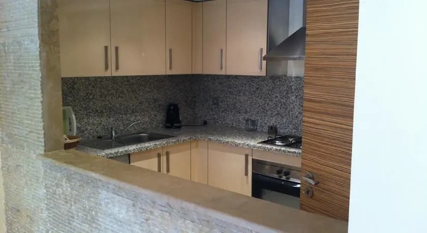 New Luxury Apartment - photo 6
