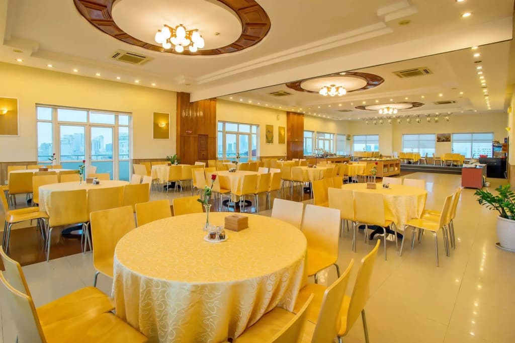 Golden Sea Hotel - photo 16