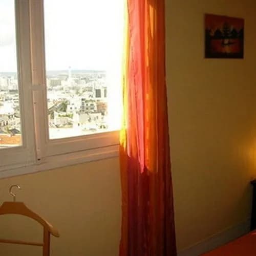 Bed And Breakfast Buttes Chaumont 2 - photo 8