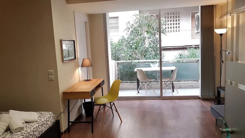 Erra - Cherry - Athens Center,100m²,4 BD,2 BATH - photo 6