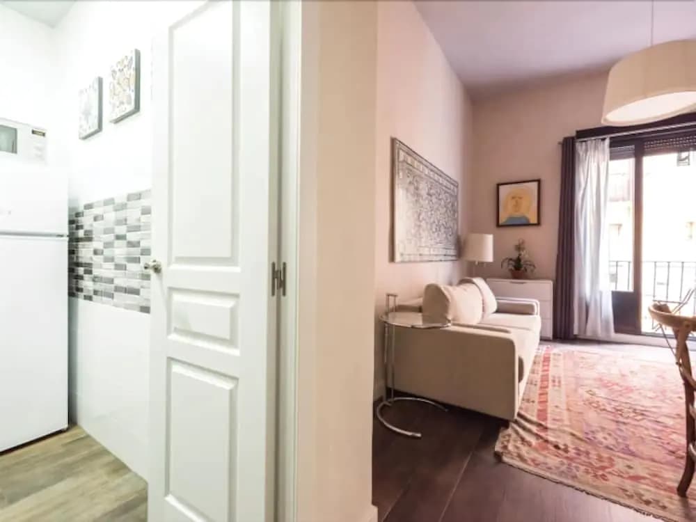 Charmy Design Apartment Plaza Mayor - photo 5