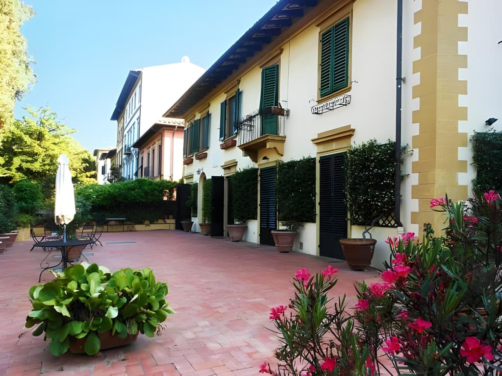 Poggio Imperiale Apartments - photo 40