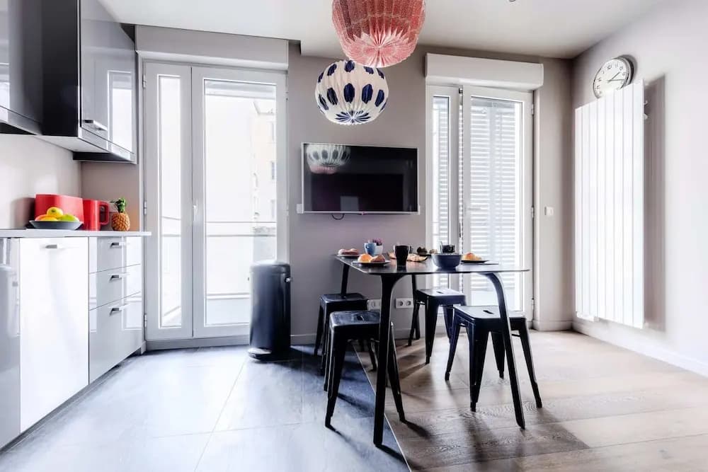 Comfortable Apartment Next to Malesherbes - Very Calm - photo 13
