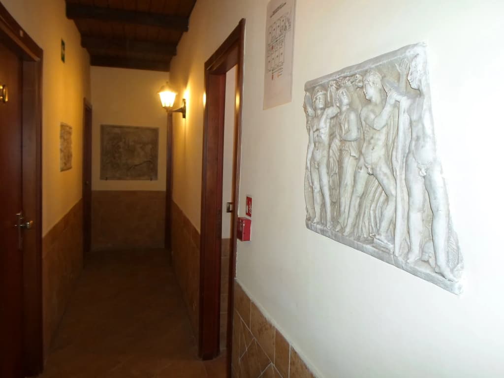 Alex Romano Hotel - photo 14