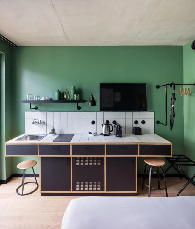 Deskopolitan House - photo 14