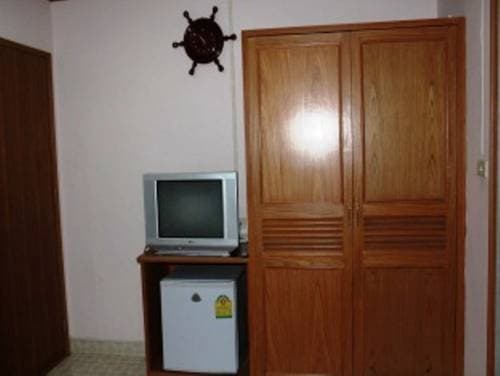 Full Moon Guesthouse - photo 3