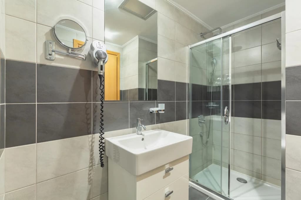Sweet Home Hotel - photo 9