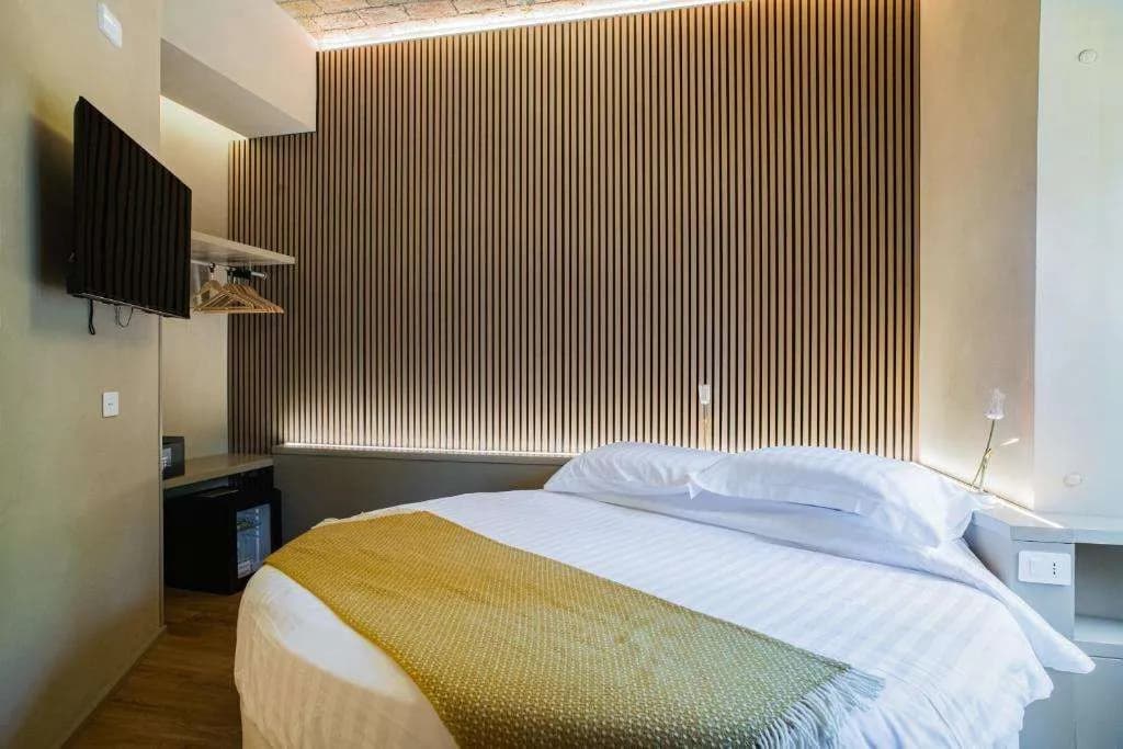 163 Boutique Hotel - photo 3