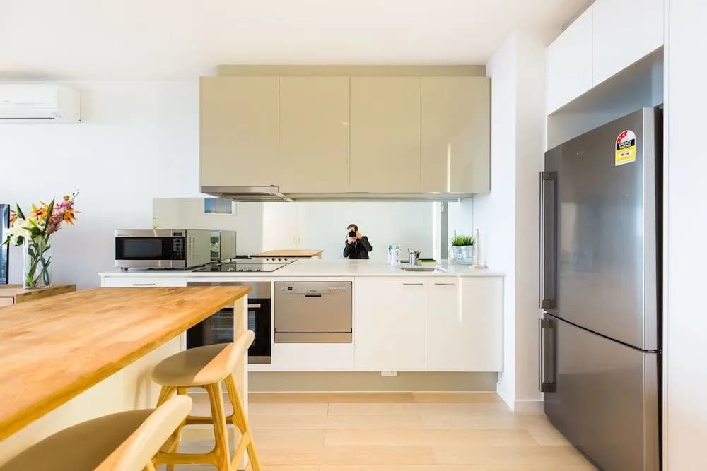 EVA, 1BDR Melbourne Apartment - photo 10