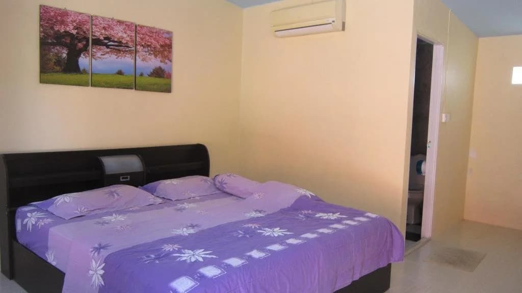Back-Budget Hostel - photo 4