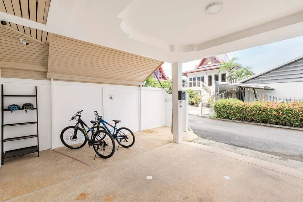 Chonlada Pool Access 2 BR Bungalow - photo 16