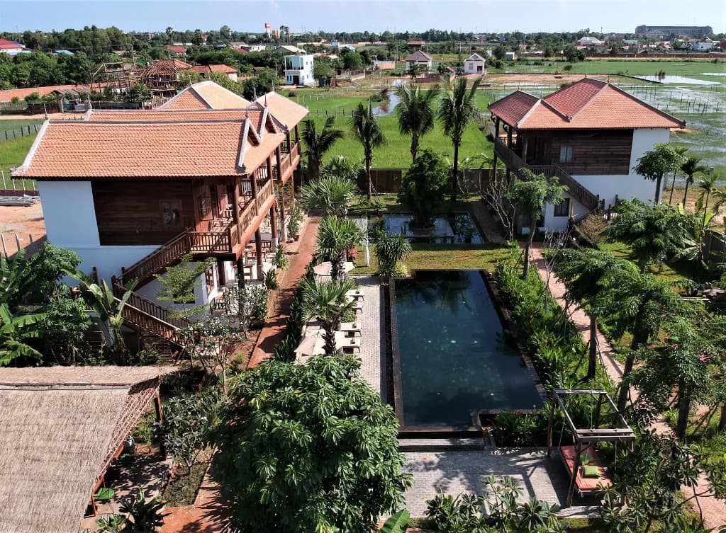 Dontrei Villa Angkor - photo 18