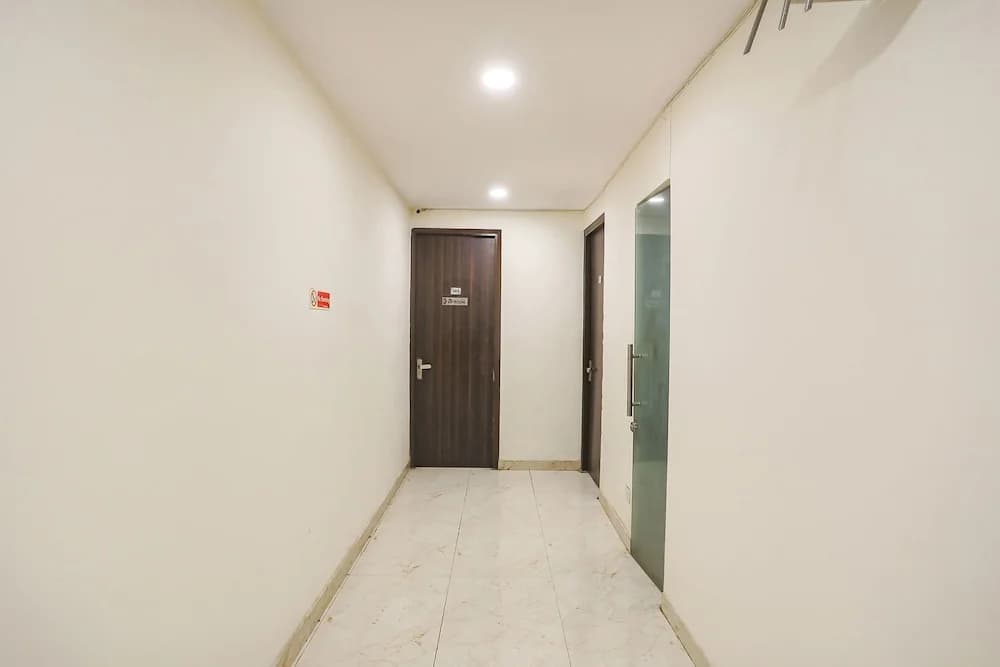 Fabhotel Royal Galaxy I - photo 10