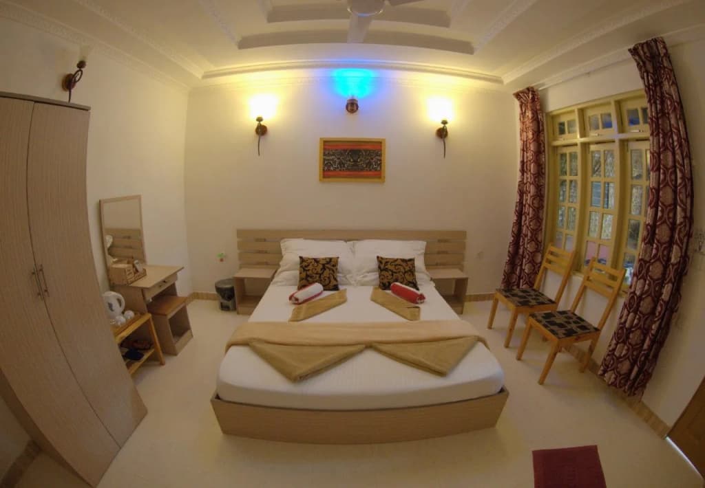 Equity Beach Inn - photo 5