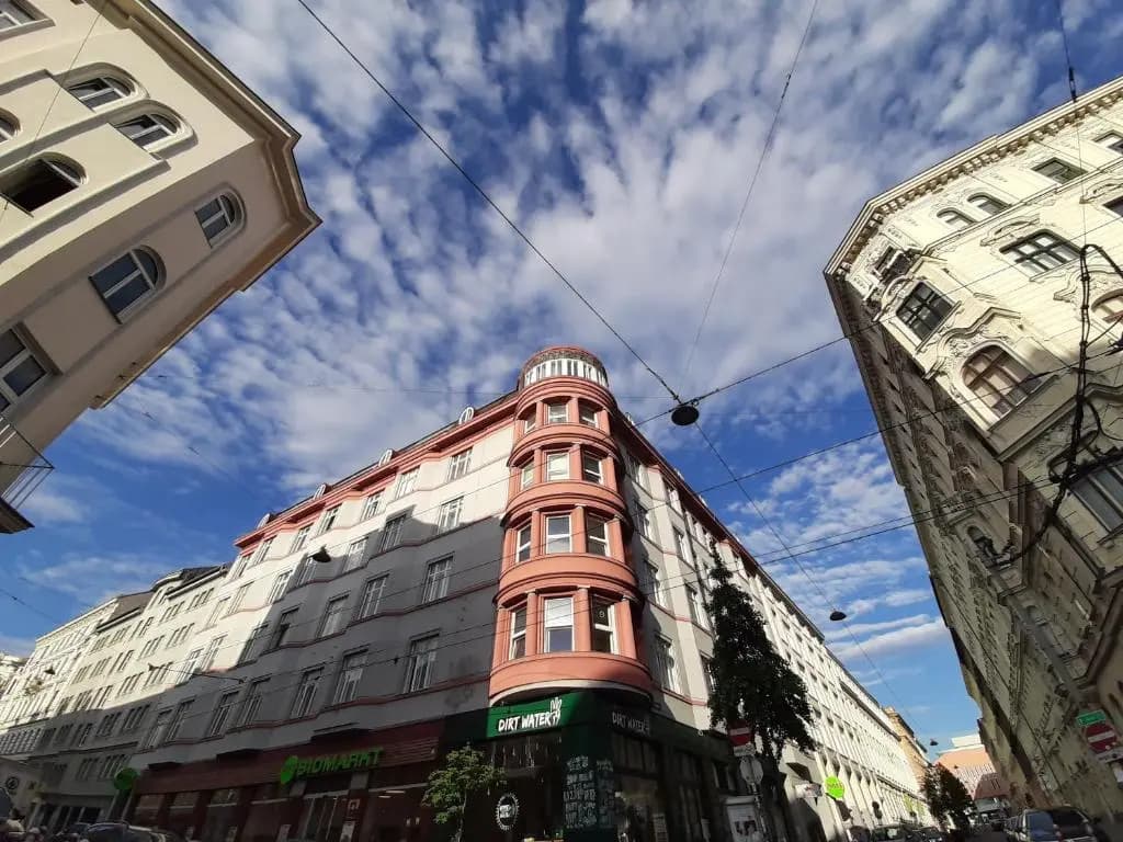 Vienna Boutique - Premium Hostel - photo 1
