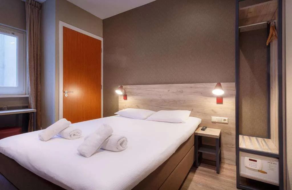 Amsterdam Downtown Hotel - photo 24