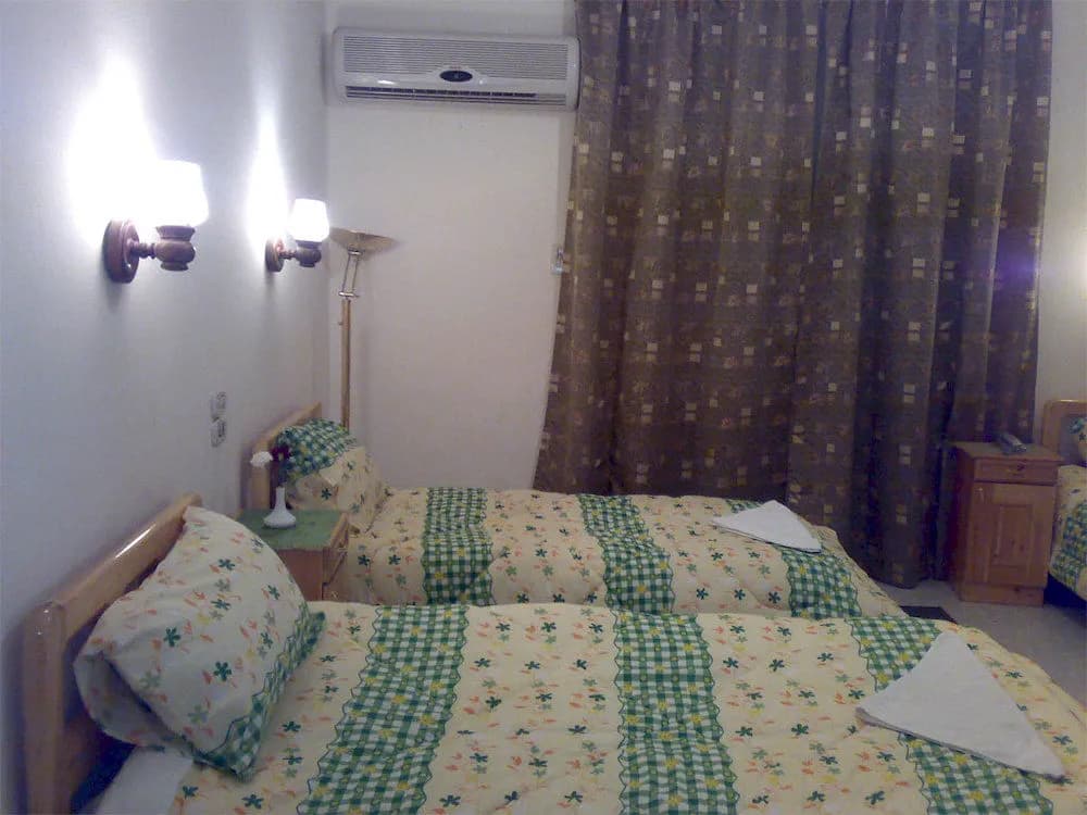May Fair Hotel - photo 4