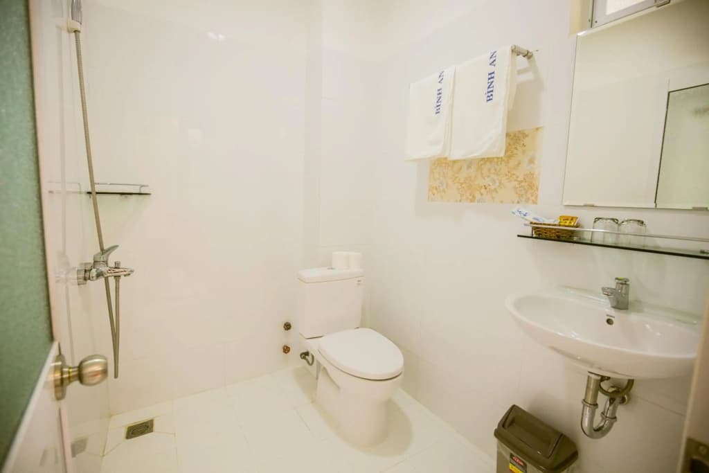 Binh An Hotel - photo 9