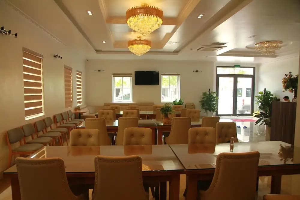 The Marine Hotel - photo 18