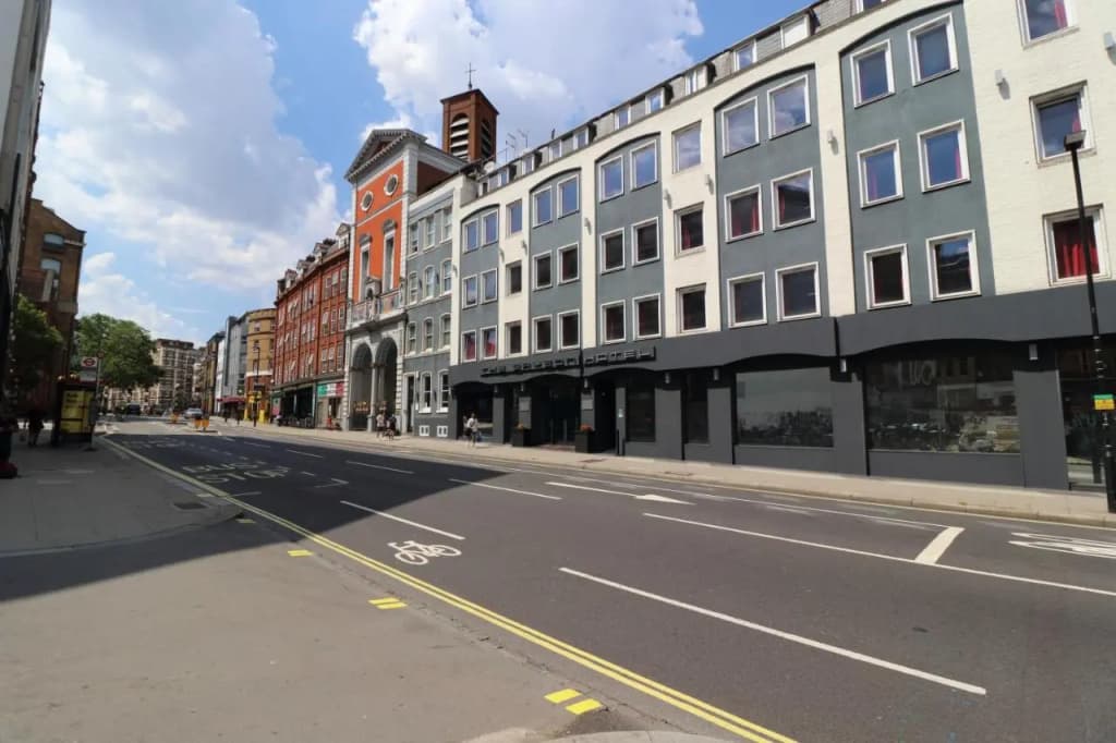 The Bryson Hotel - photo 20
