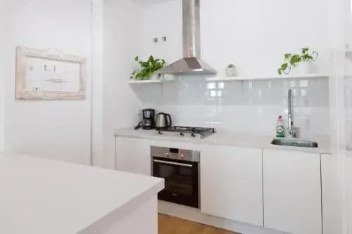 Central Apartment - photo 12