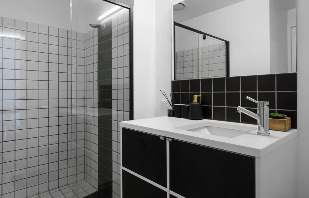 Roomerang at Abeckett Tower 31 - photo 7