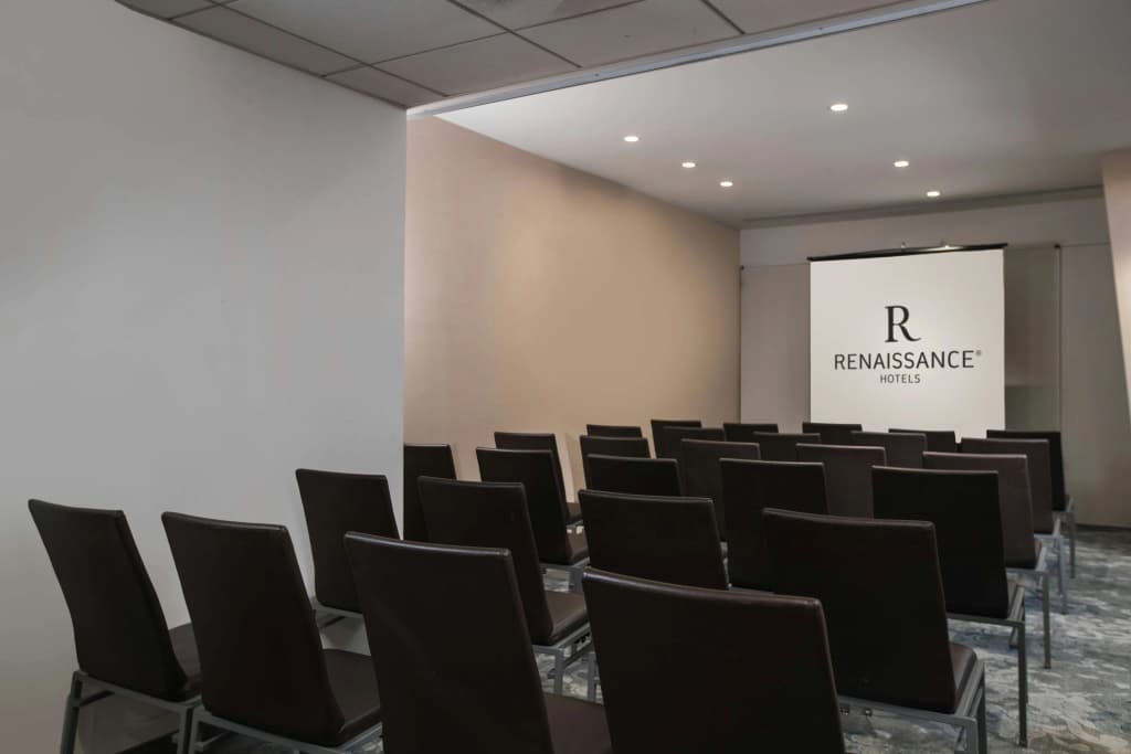 Renaissance New York Times Square Hotel by Marriott - photo 32