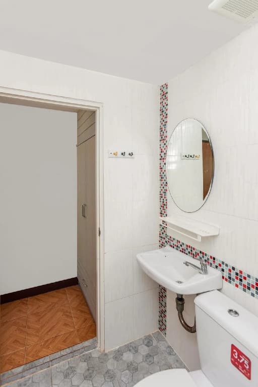 Baan Lucky Guest House - photo 10