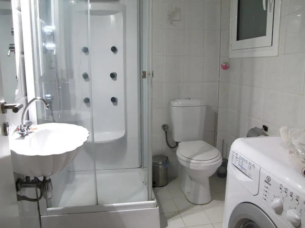 ATHENS QUALITY APARTMENTS No7 - photo 6