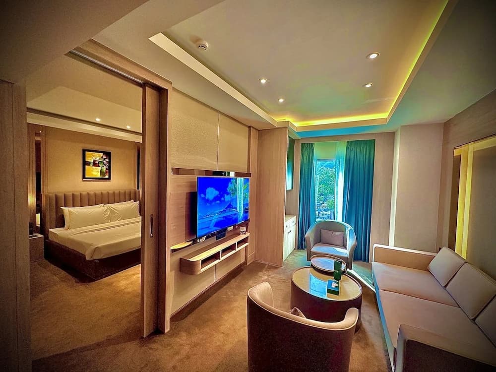 Aster Grand By Zenq Saket - photo 3