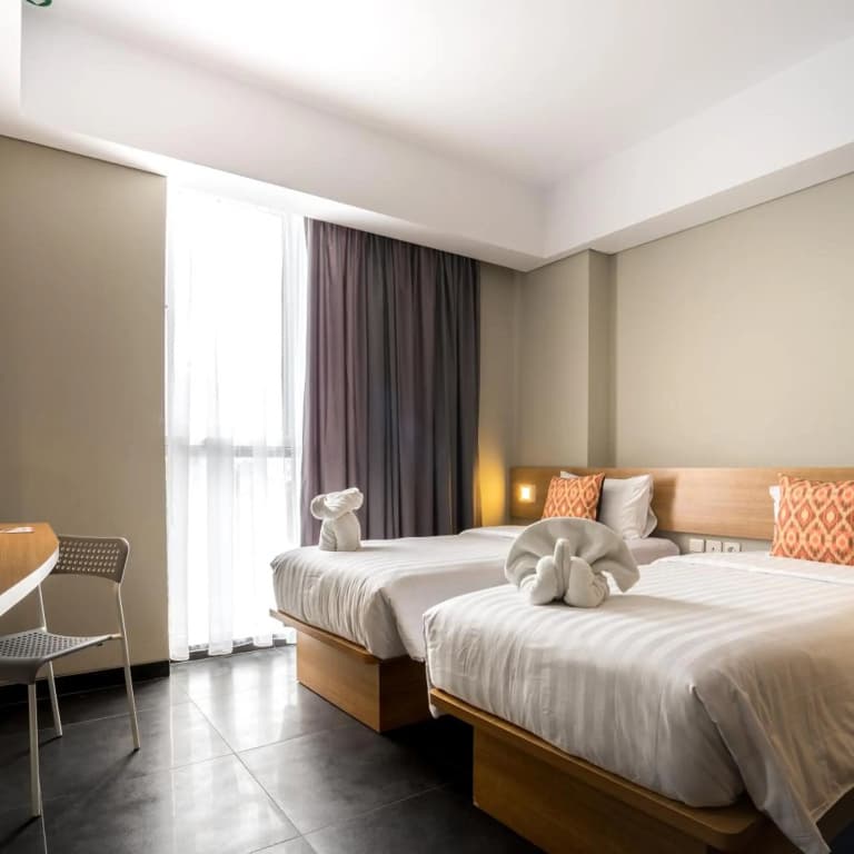Maple Hotel Jakarta - photo 24