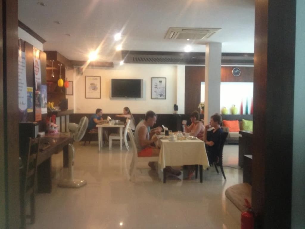 Queen Boutique Hotel - photo 20