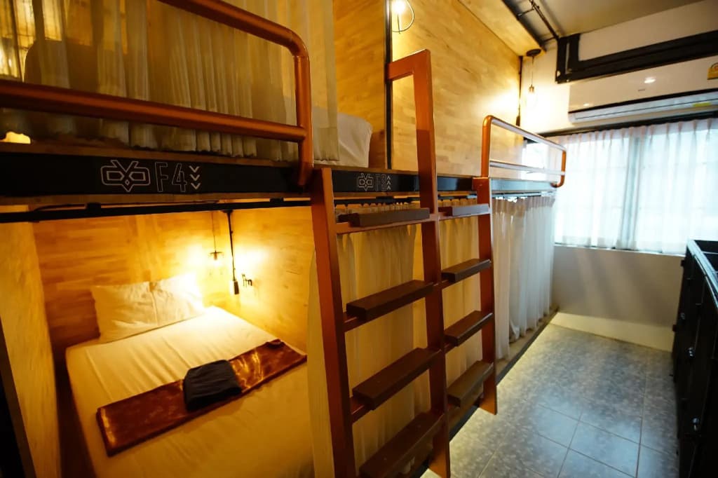 Sleep Owl Hostel - photo 28