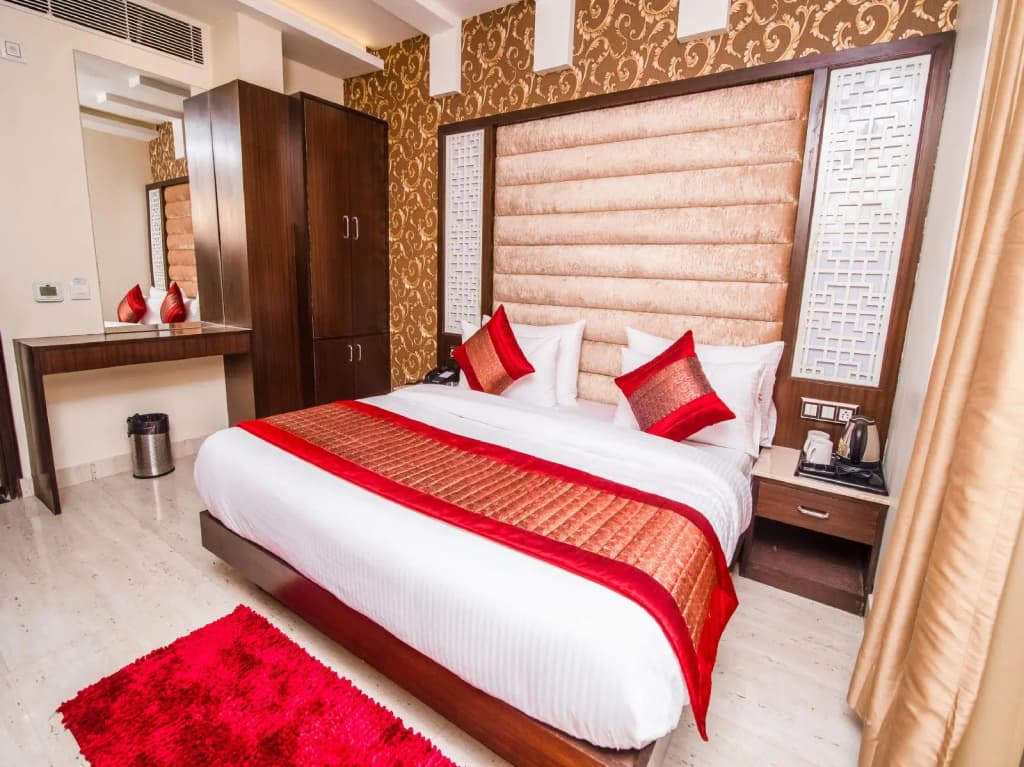 OYO 14831 hotel mannat - photo 3