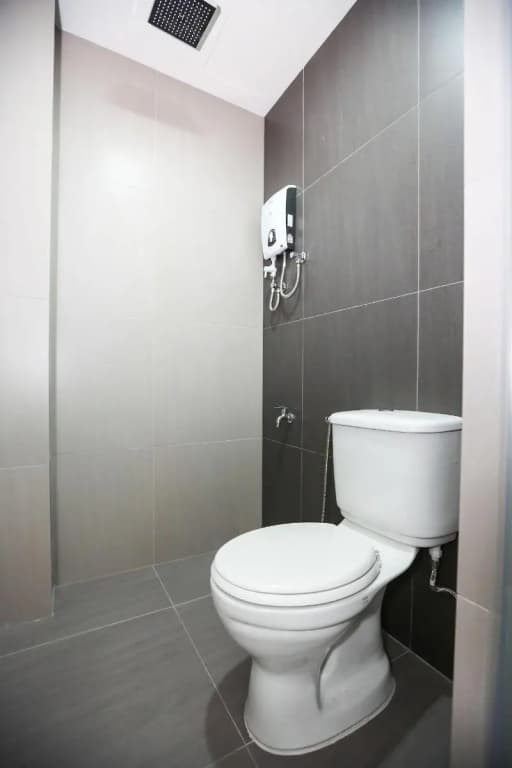 New Dawn Hotel - photo 6