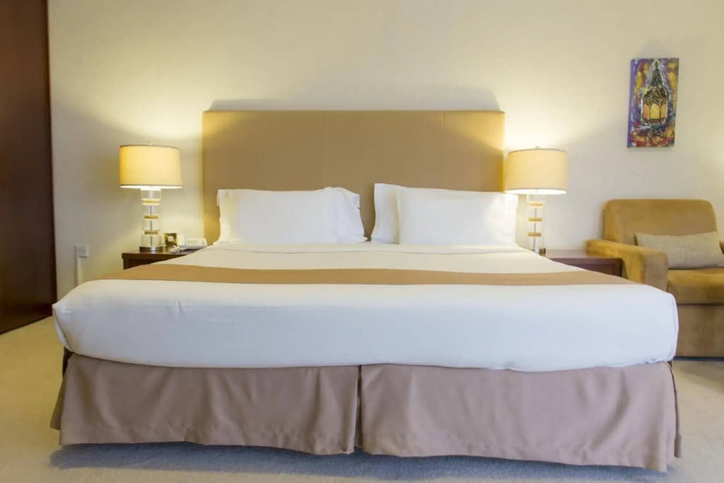 Al Qurum Resort - photo 7