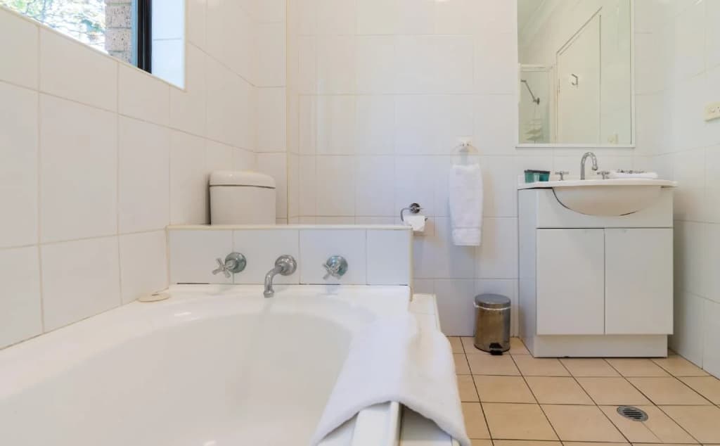 Eastwood Furnished Apartments - photo 9