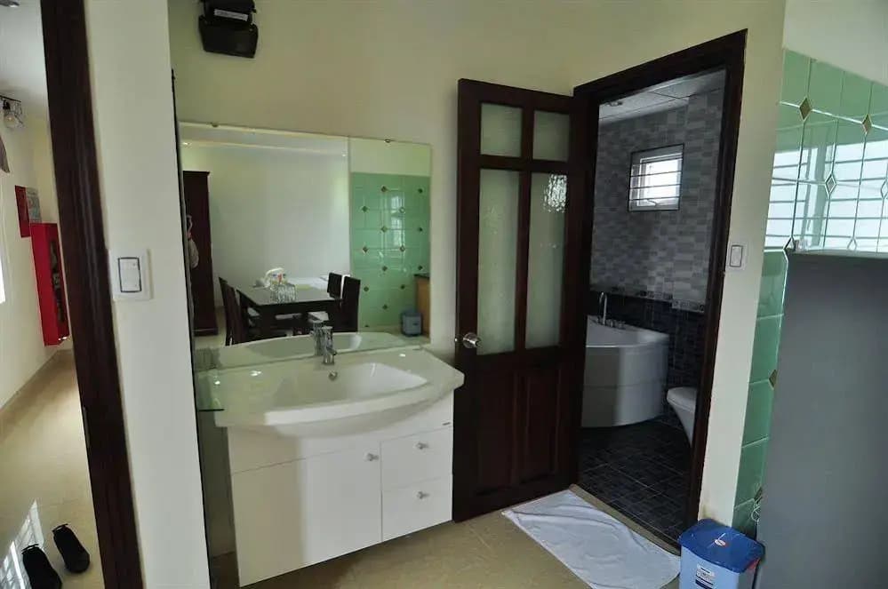 Red Rose Mallow Hotel - photo 8