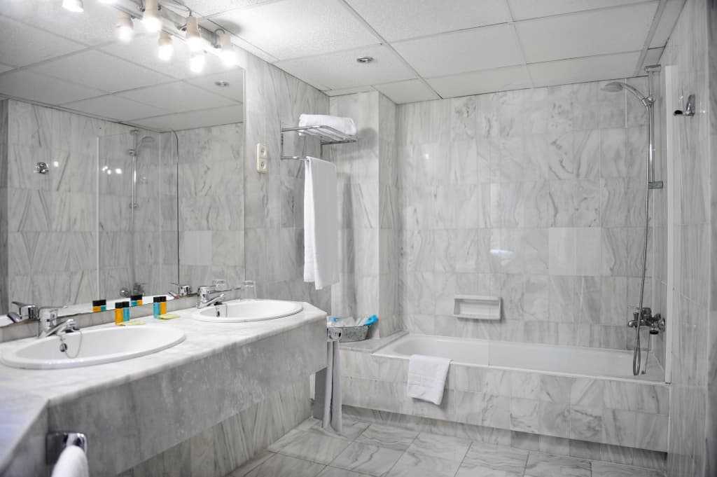 Arenas Atiram Hotel - photo 9