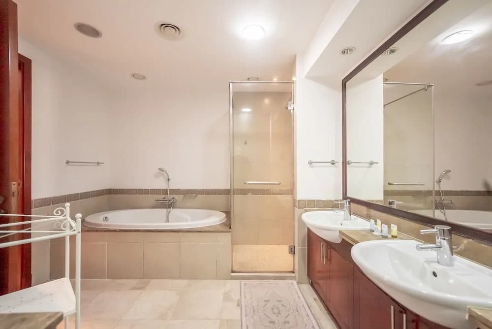 Stylish Urban 1BR Gem in Fairmont-90AB2 - photo 5
