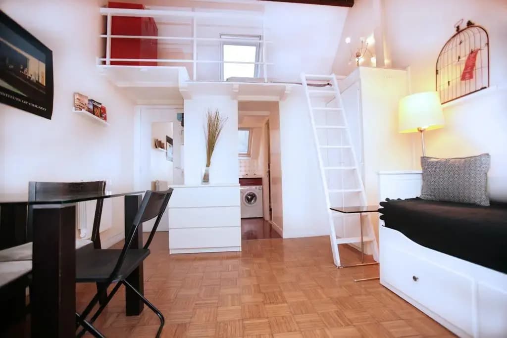 Lovely Marais Sudio with Mezzanine (94) - photo 2
