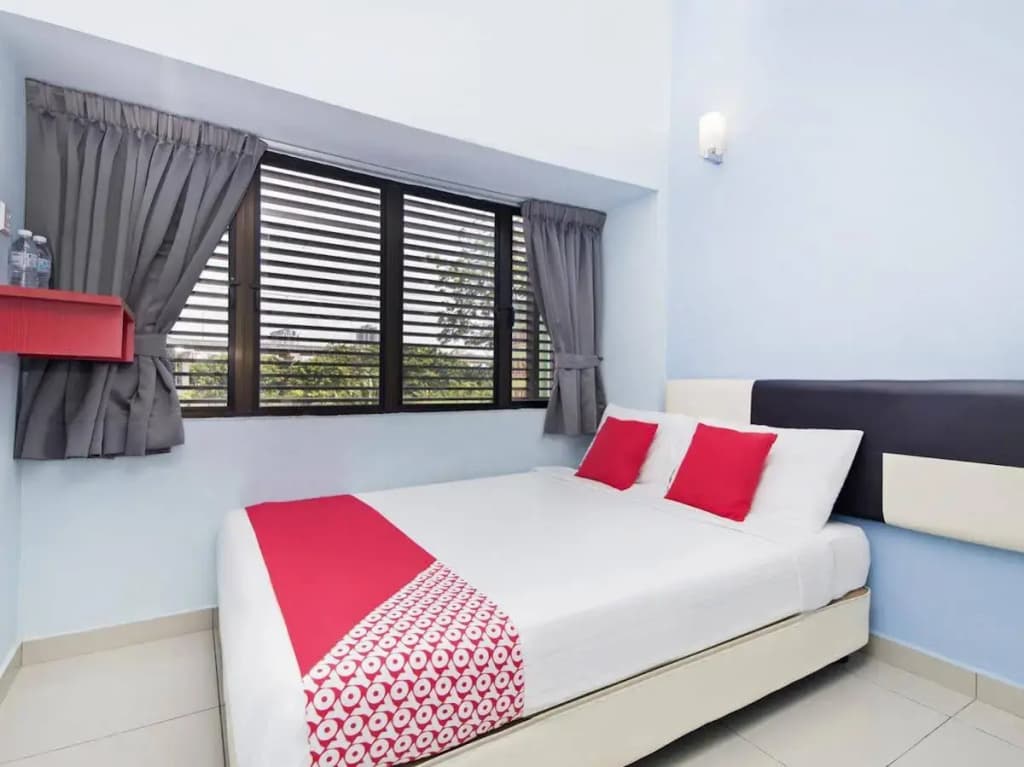 Sri Maluri Hotel - photo 26
