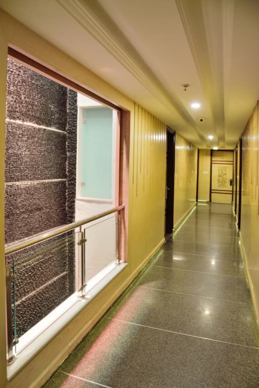 Hotel Aman Continental - photo 13