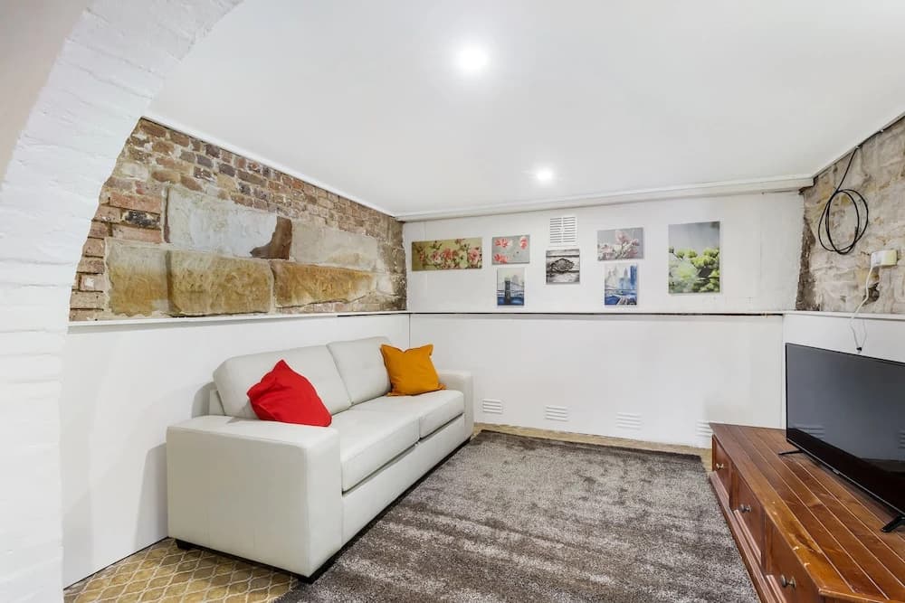 Darlinghurst Cottage - photo 2