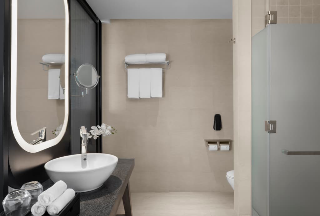 Crowne Plaza Phu Quoc Starbay by IHG - photo 9