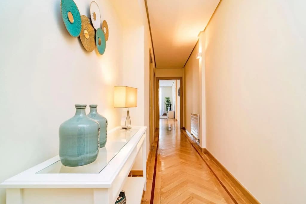 Velazquez Suites - photo 41